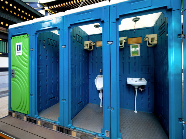 Best Porta potty cleaning services  in Dubuque, IA